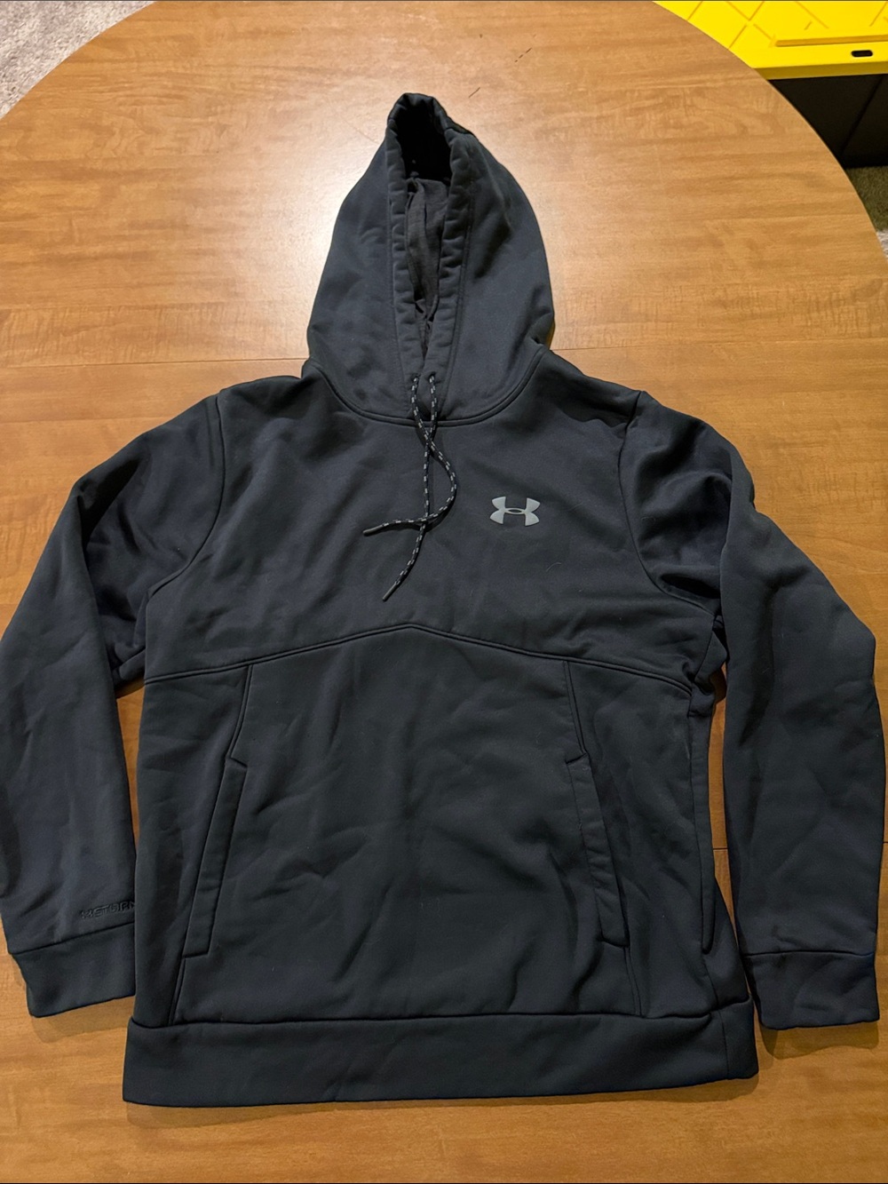 Under Armour Black Hooded Pullover Sweatshirt